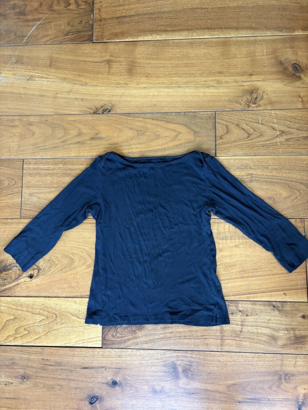 Brandy Melville Saint George Black 3/4 Sleeve Boat Neck Top One Size